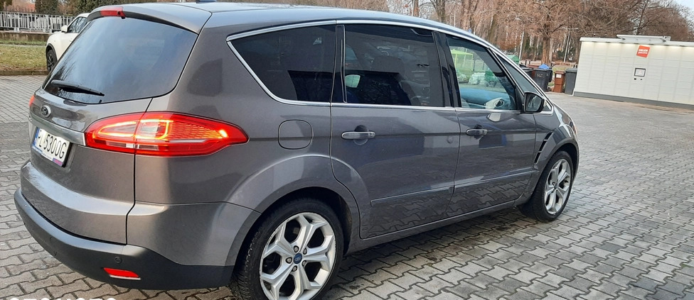 Ford S-Max cena 39500 przebieg: 215000, rok produkcji 2011 z Leszno małe 137